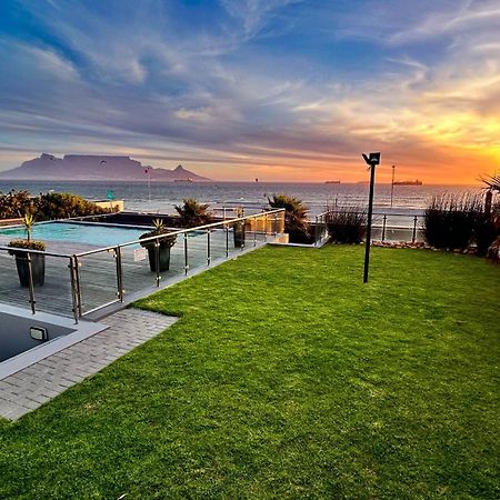 Heaven On Earth - Blouberg Beachfront Self-Catering Apartment Bloubergstrand Zewnętrze zdjęcie