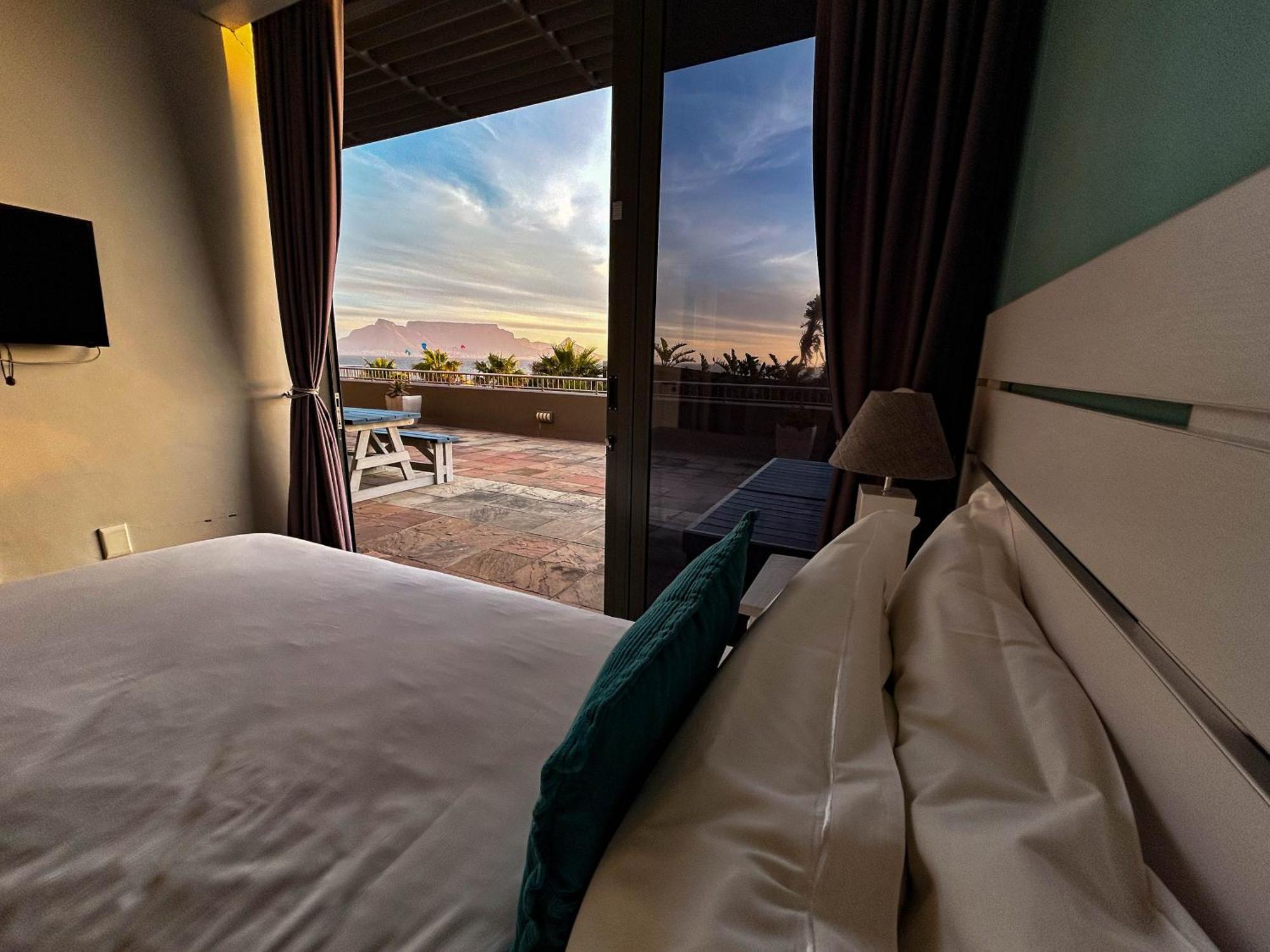 Heaven On Earth - Blouberg Beachfront Self-Catering Apartment Bloubergstrand Zewnętrze zdjęcie