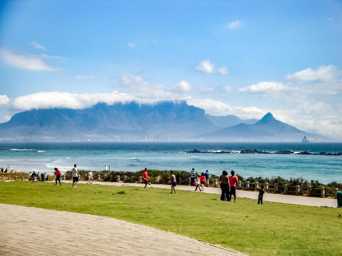 Heaven On Earth - Blouberg Beachfront Self-Catering Apartment Bloubergstrand Zewnętrze zdjęcie