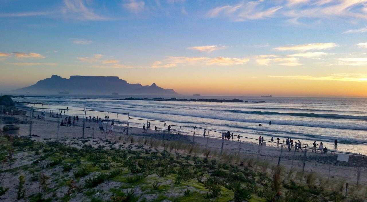 Heaven On Earth - Blouberg Beachfront Self-Catering Apartment Bloubergstrand Zewnętrze zdjęcie